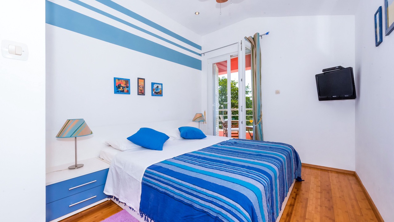 Photo of Bedroom in Srima