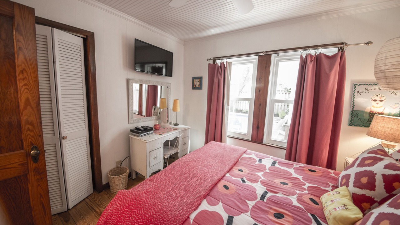 Photo of Bedroom in Saint Simons Island