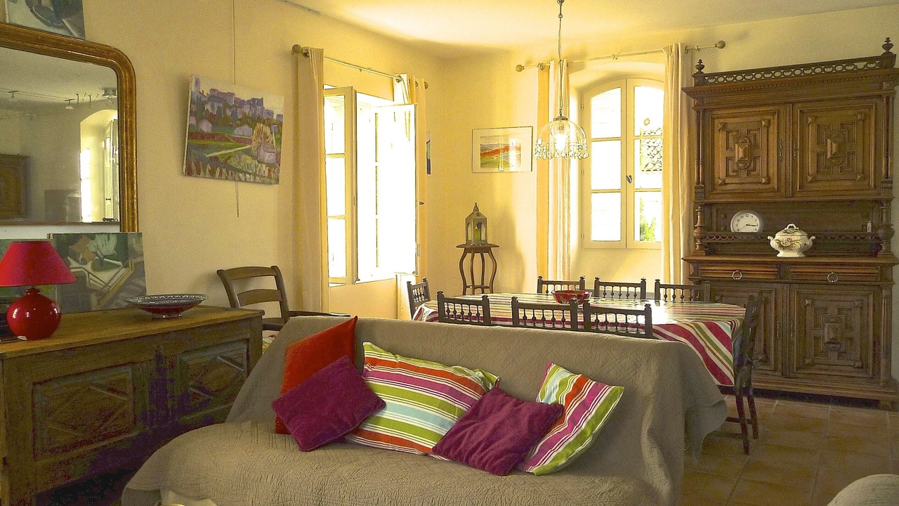 Photo of Livingroom in Faucon