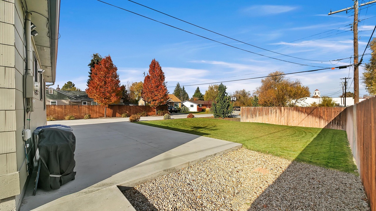 Photo of Others in Depot Bench