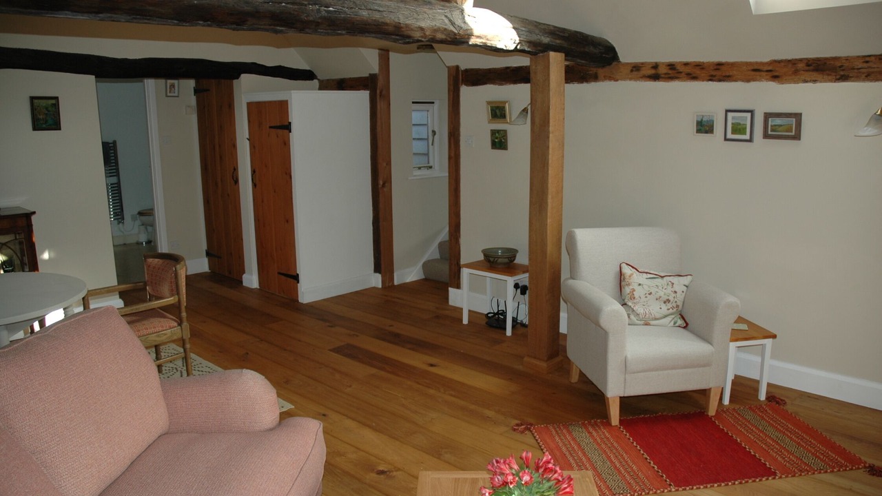 Photo of Livingroom in Etchinghill