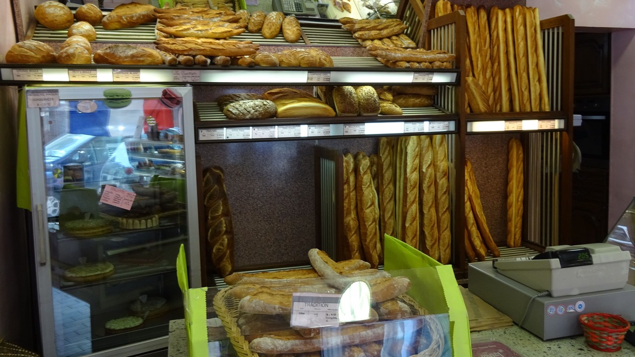 Photo of Others in Aclou