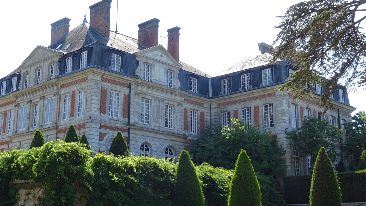 Photo of Others in Aclou
