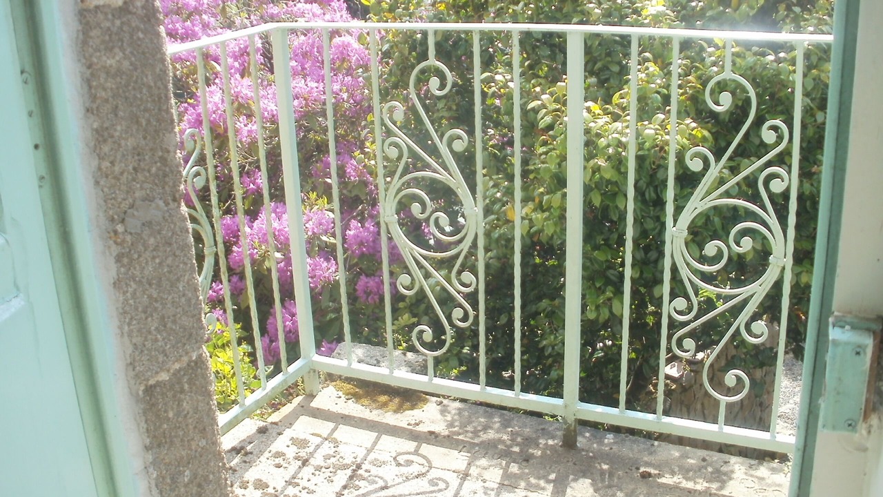 Photo of Patio Balcony in Bazouges-la-Perouse