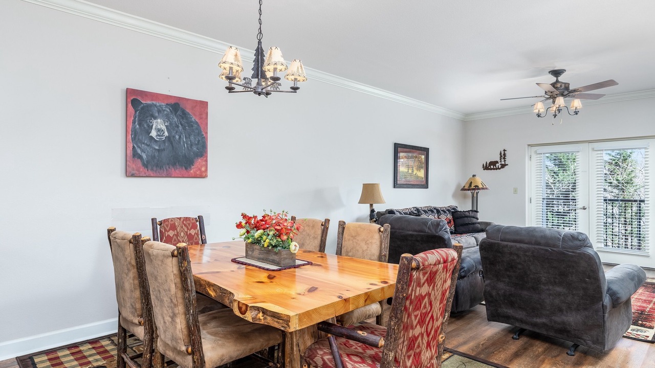 Photo of Others in Pigeon Forge