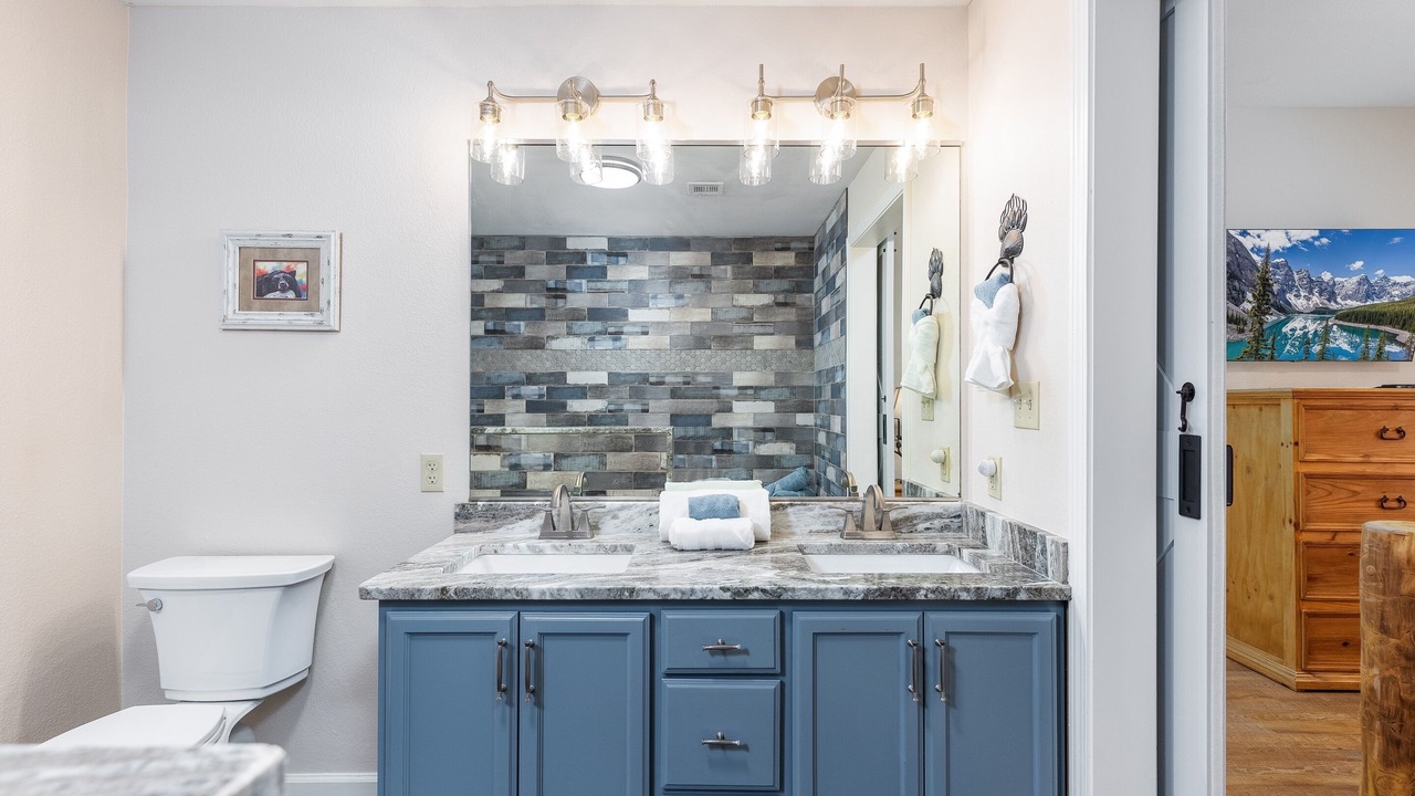 Photo of Bathroom in Pigeon Forge