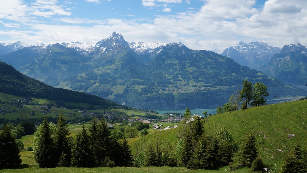 Photo of Others in Amden