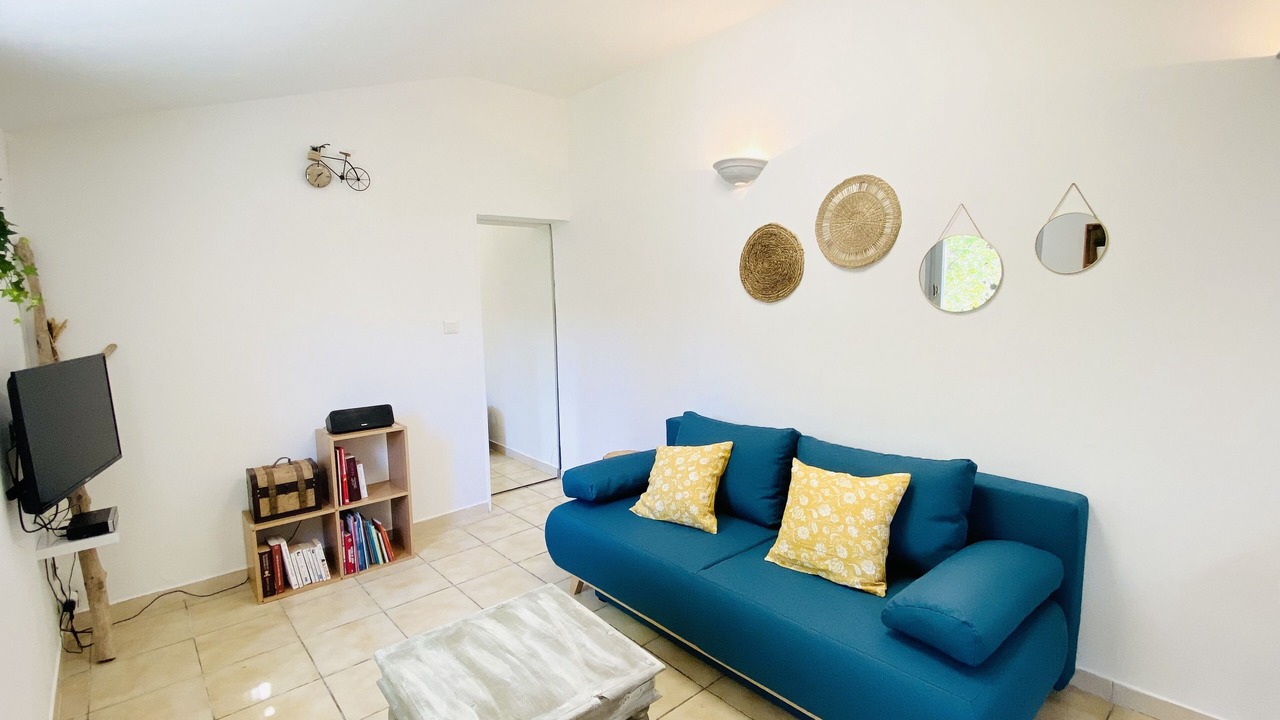 Photo of Livingroom in Boulbon