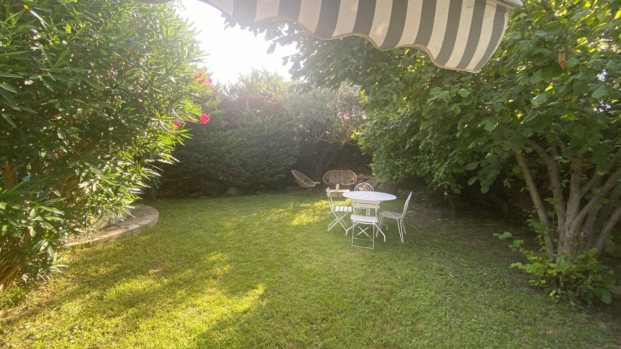 Photo of Outdoor in Boulbon