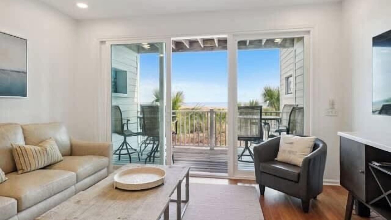 Photo of Bedroom in Tybee Island
