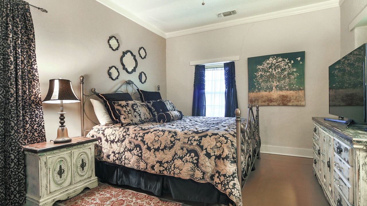 Photo of Bedroom in Fredericksburg