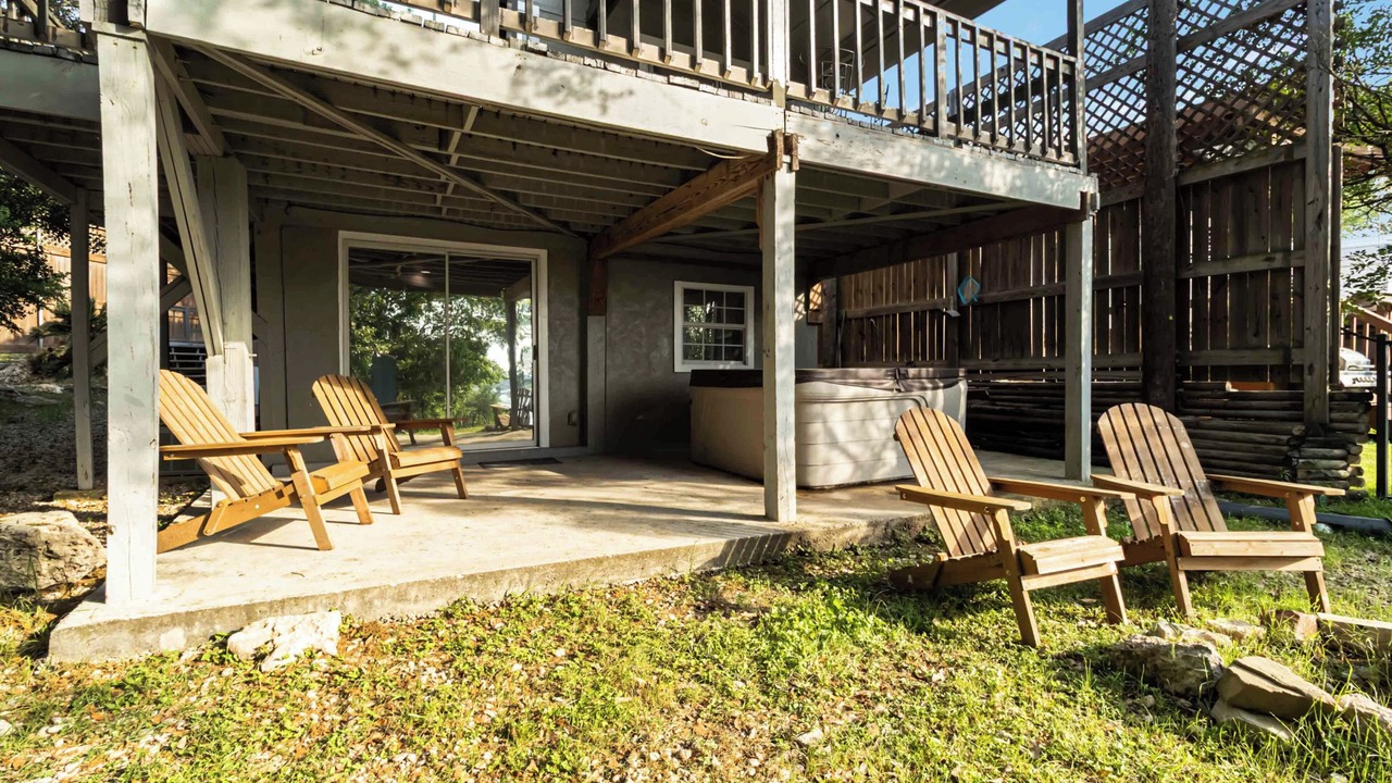 Photo of Patio Balcony in Canyon Lake