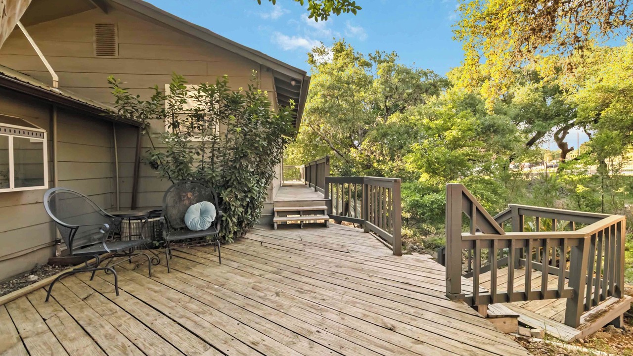 Photo of Patio Balcony in Canyon Lake