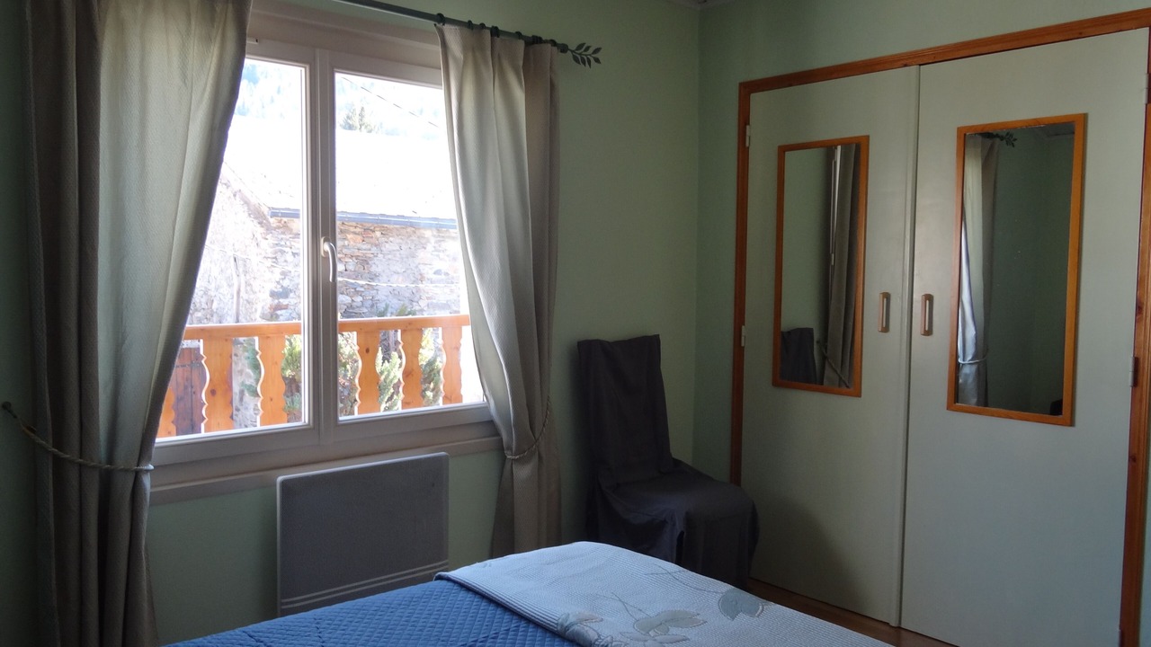 Photo of Bedroom in Ascou