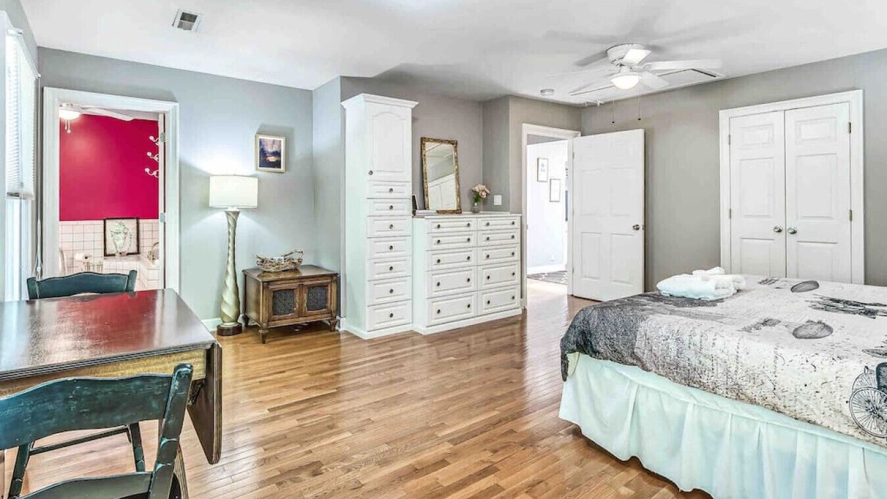 Photo of Bedroom in Cherokee Park
