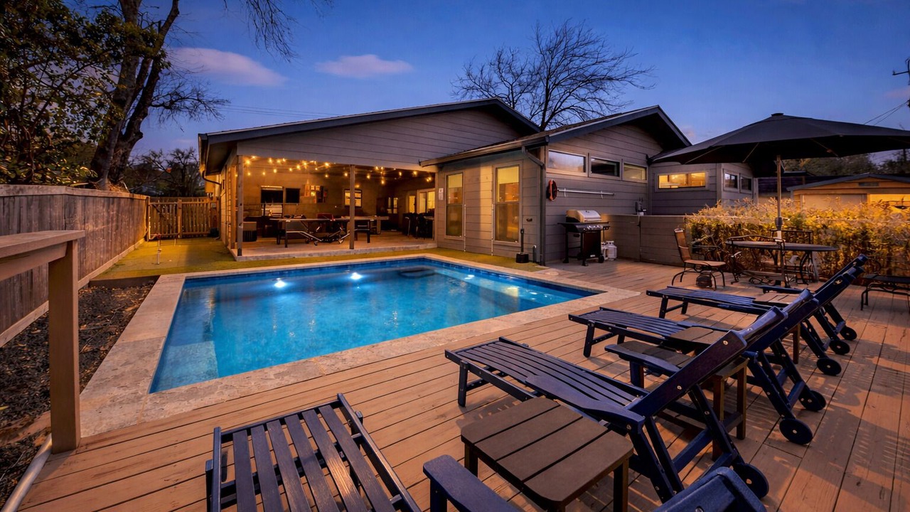 Photo of Outdoor in Bouldin