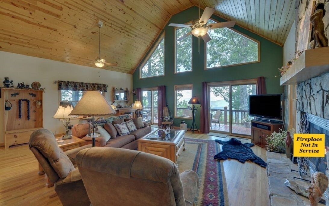 Photo of Livingroom in Murphy