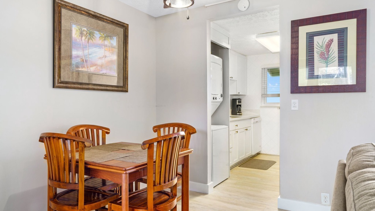 Photo of Others in Kahaluu Bay