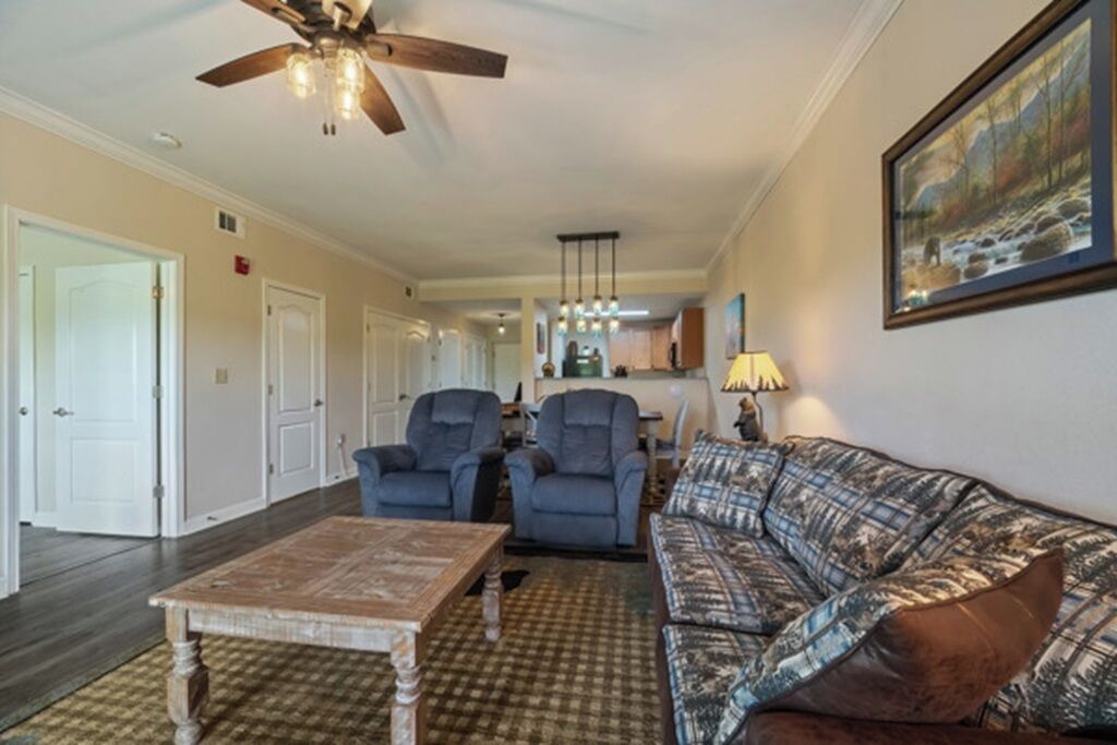 Photo of Livingroom in Pigeon Forge