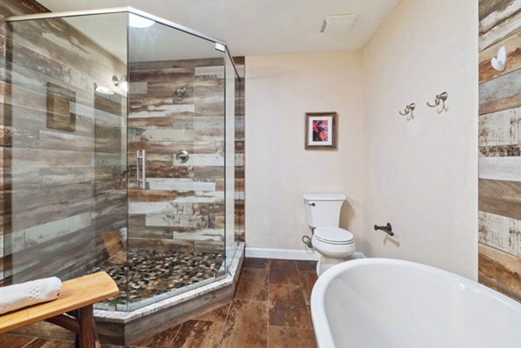 Photo of Bathroom in Pigeon Forge