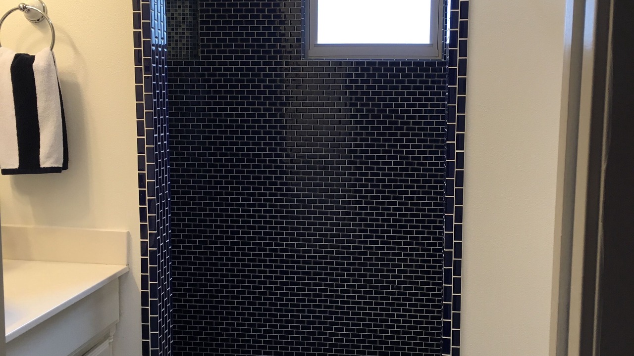 Photo of Bathroom in Tool