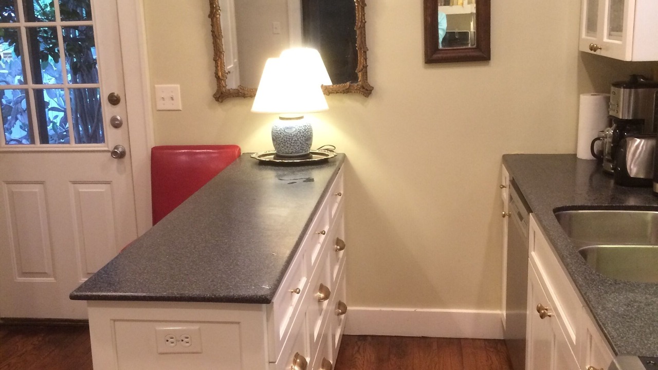 Photo of Kitchen in West Campus