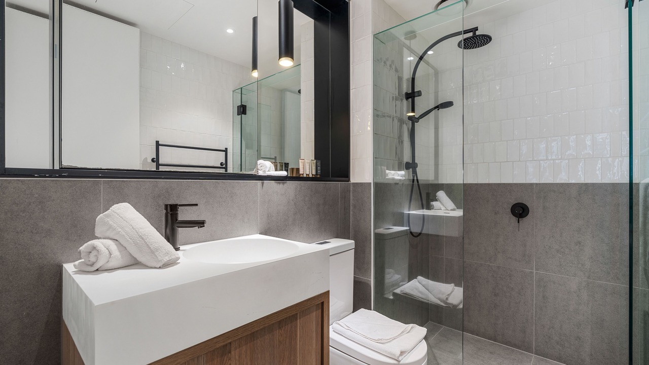 Photo of Bathroom in Carlton South