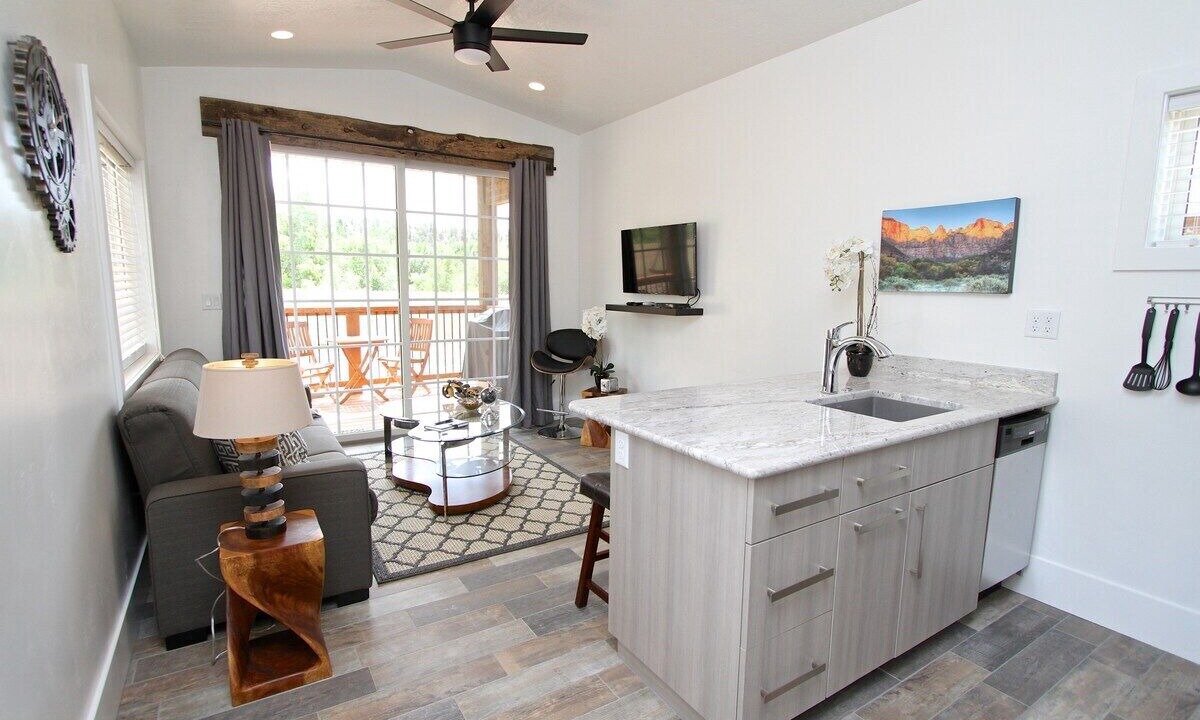 Photo of Livingroom in Orderville