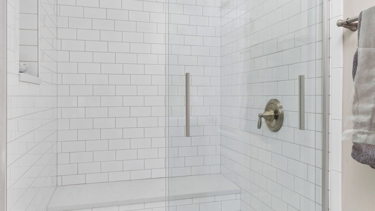 Photo of Bathroom in Bluemont