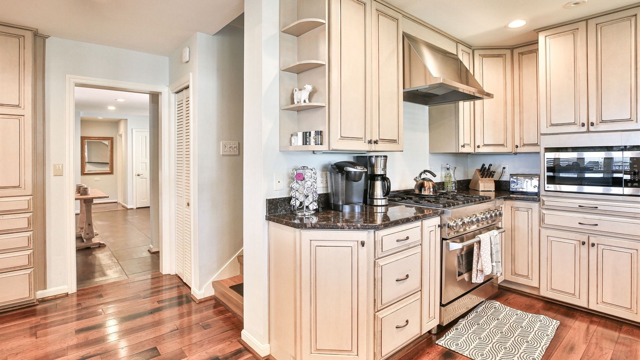 Photo of Kitchen in Bluemont