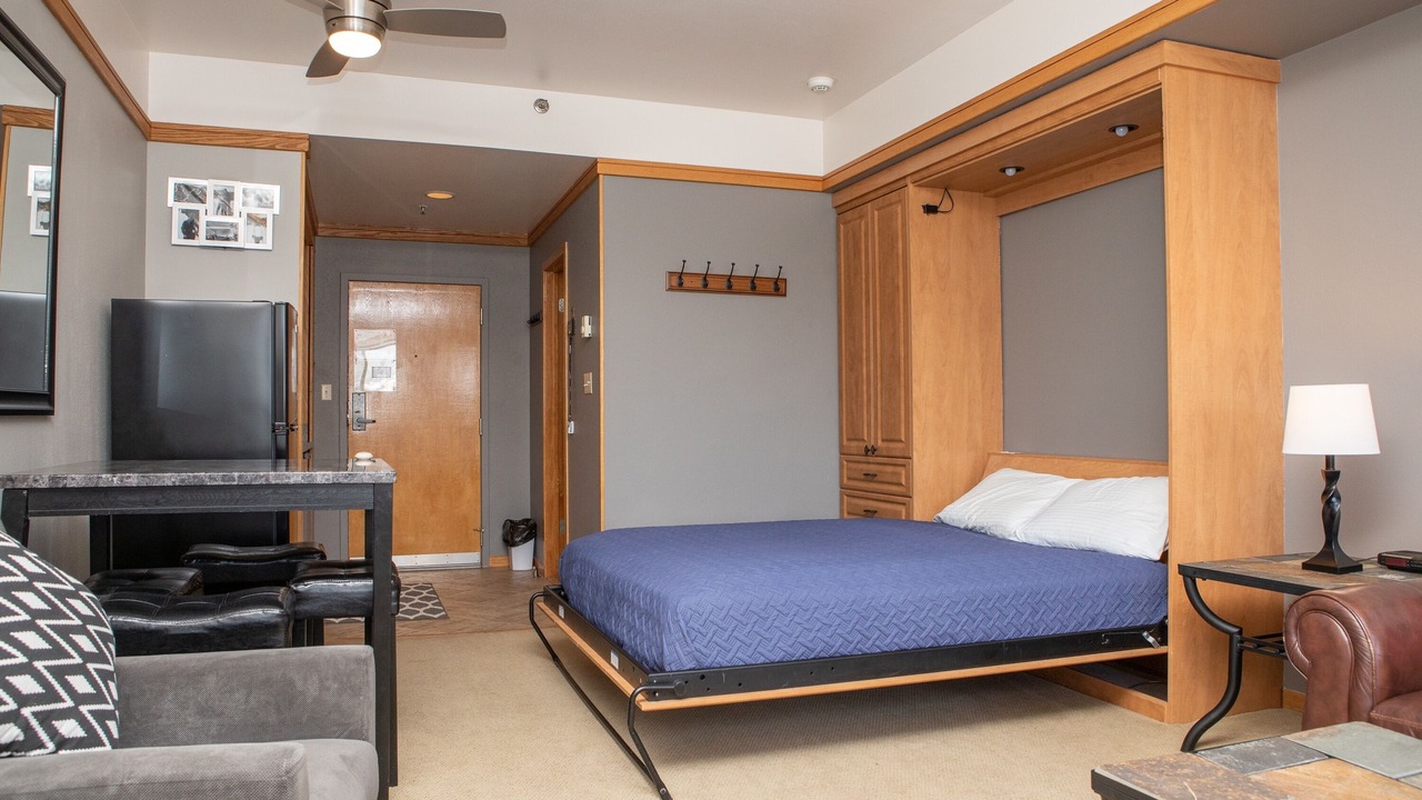 Photo of Bedroom in Mountain House