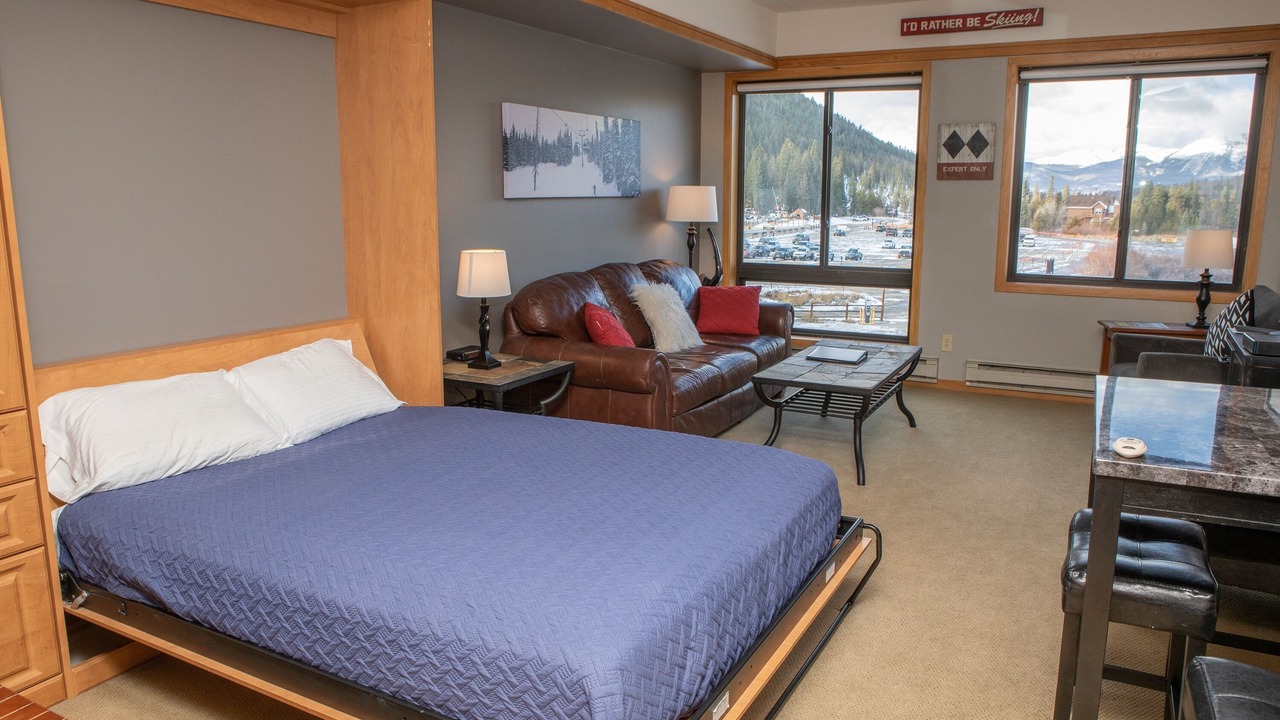 Photo of Bedroom in Mountain House