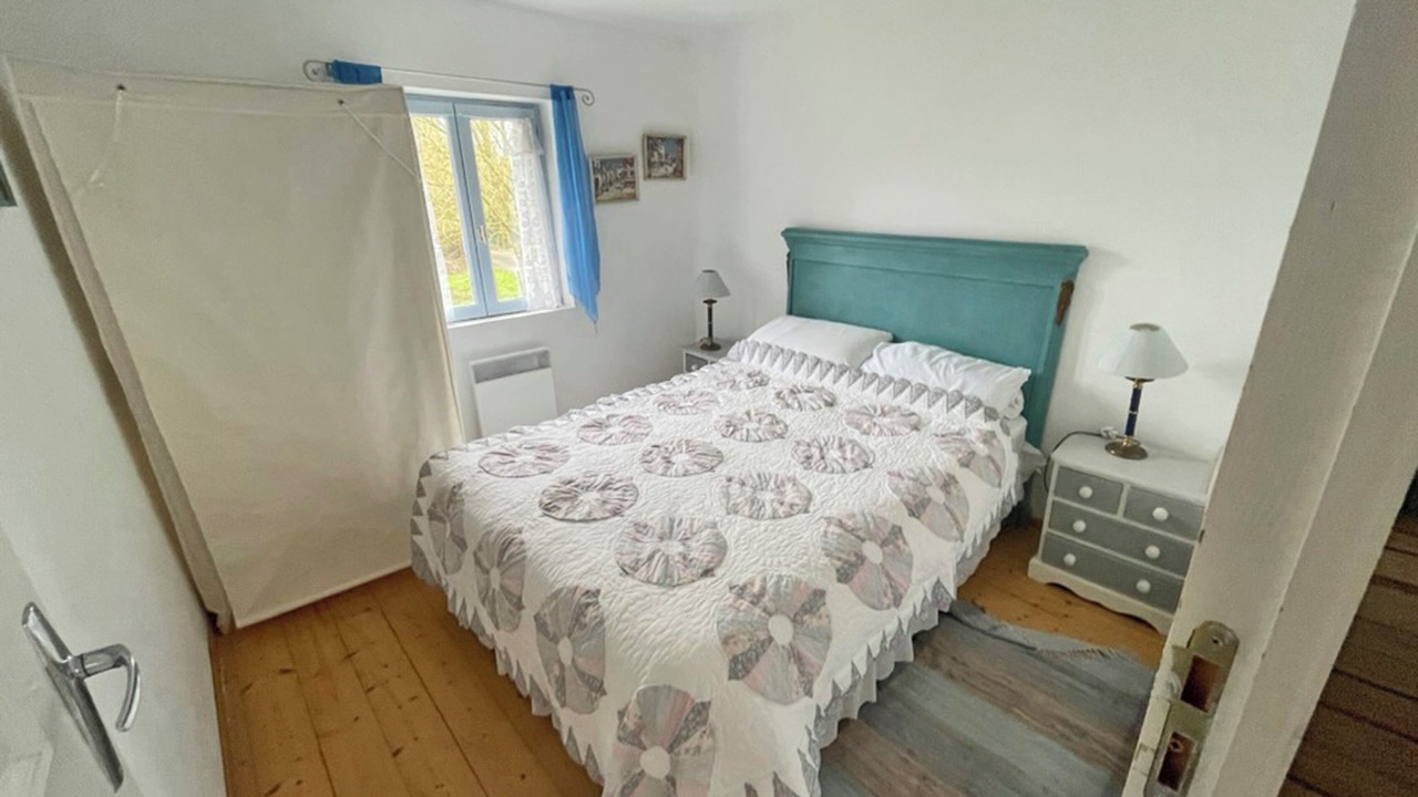 Photo of Bedroom in Avernes-Saint-Gourgon
