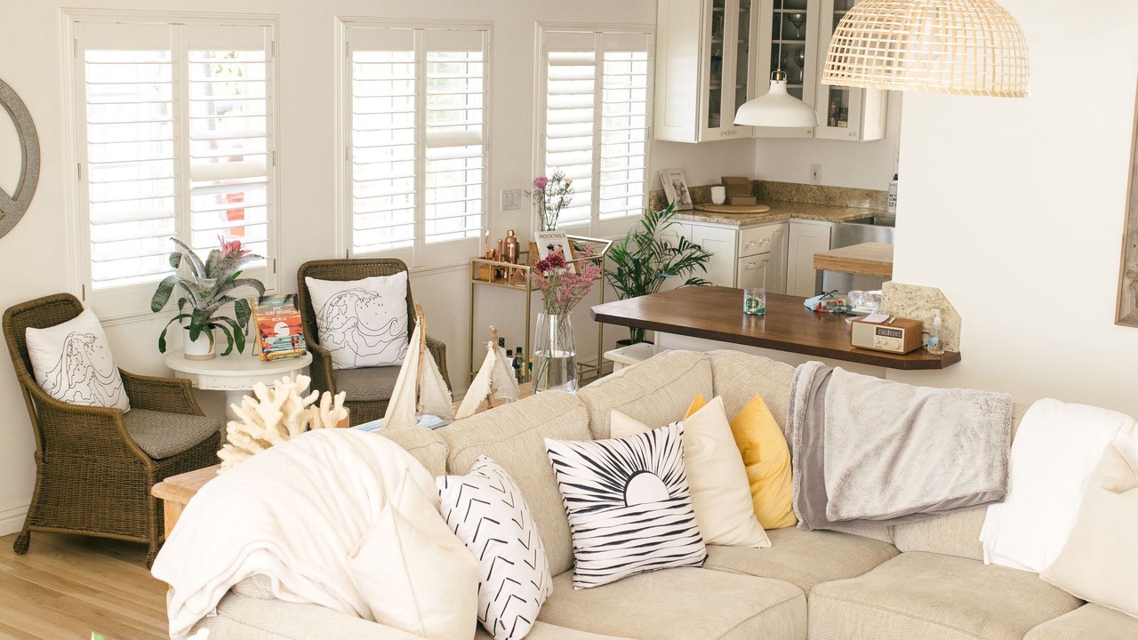 Photo of Livingroom in Crown Point