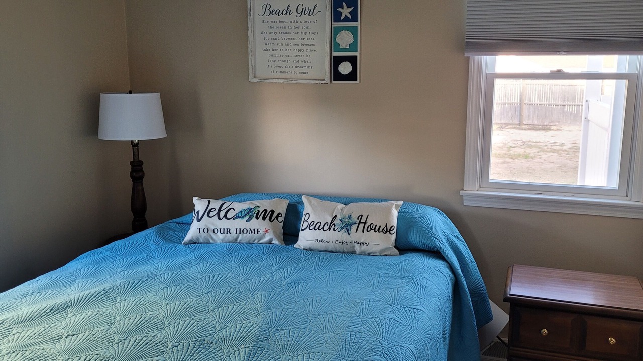 Photo of Bedroom in Ocean Bluff-Brant Rock