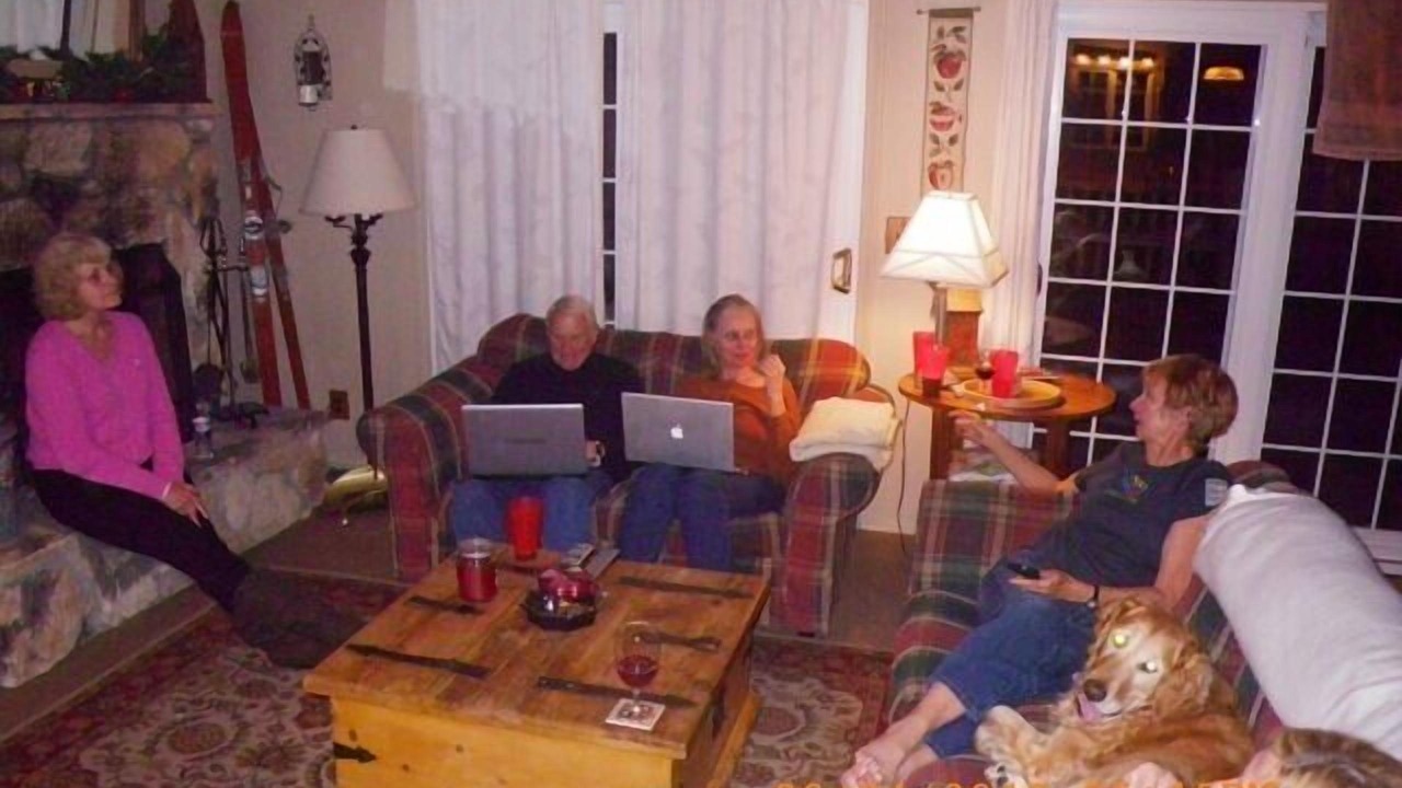 Photo of Livingroom in Upper Moonridge