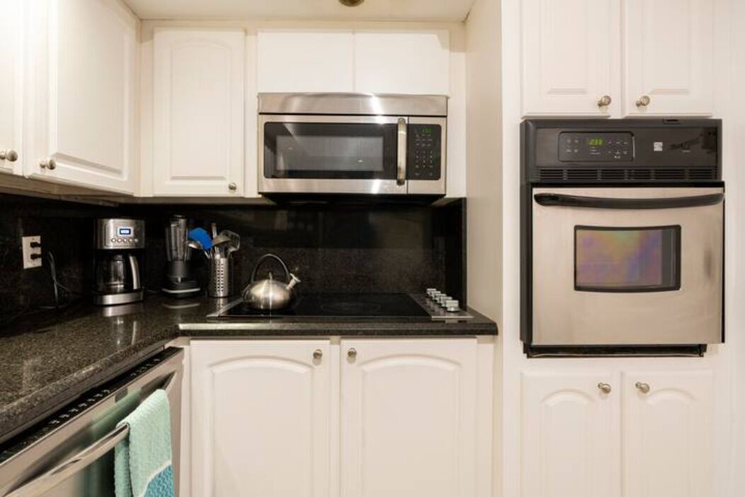 Photo of Kitchen in Hollywood South Central Beach