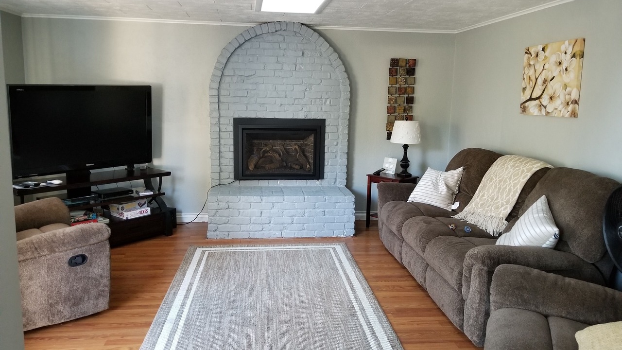 Photo of Livingroom in Warrenton