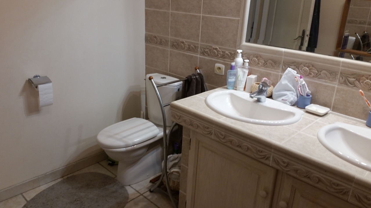 Photo of Bathroom in Rochefort-du-Gard