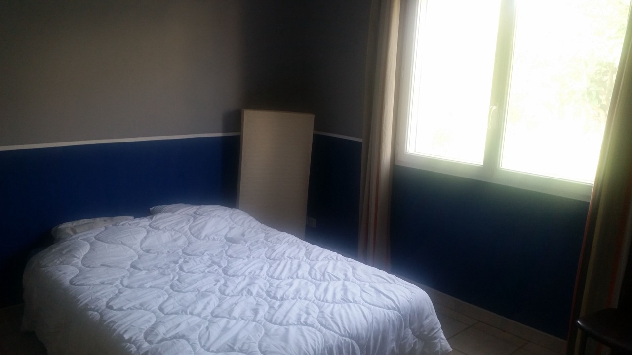Photo of Bedroom in Rochefort-du-Gard