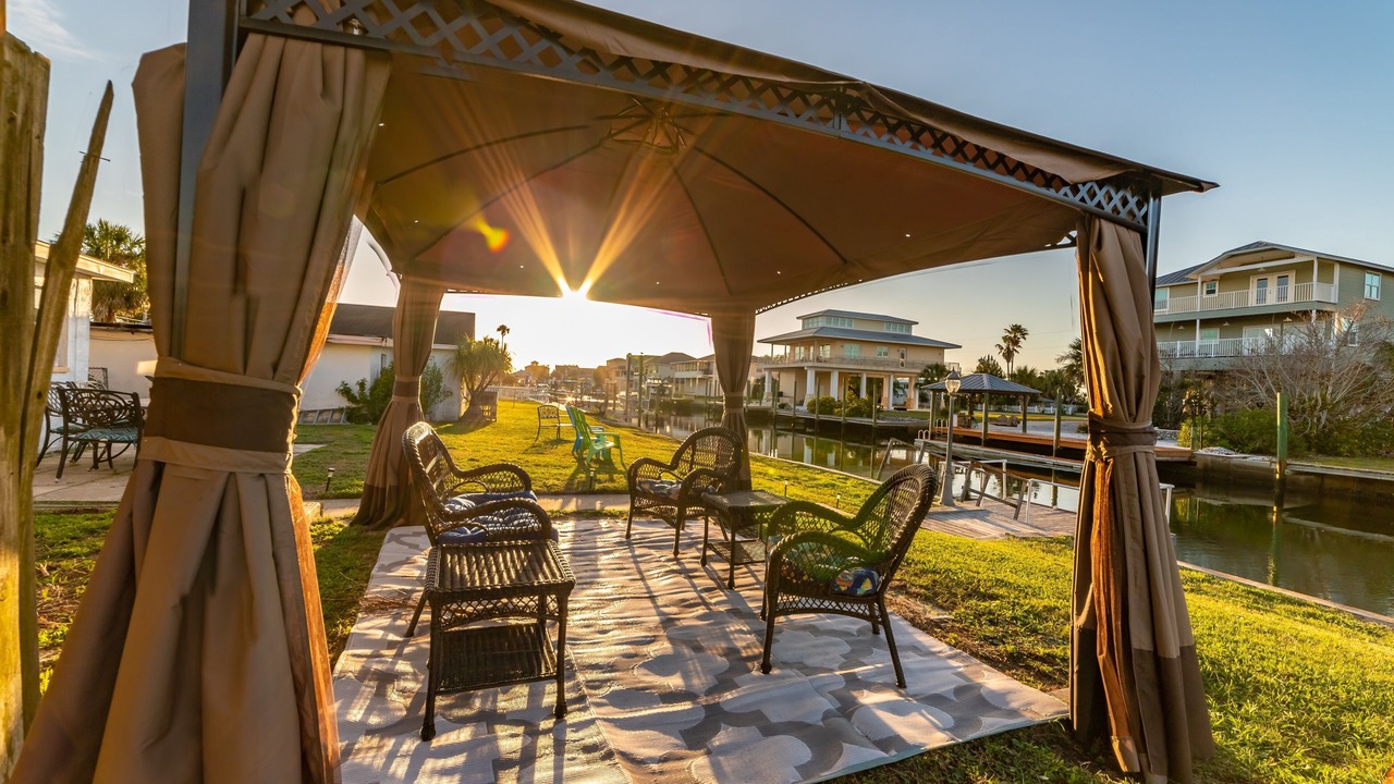 Photo of Patio Balcony in Driftwood Isles