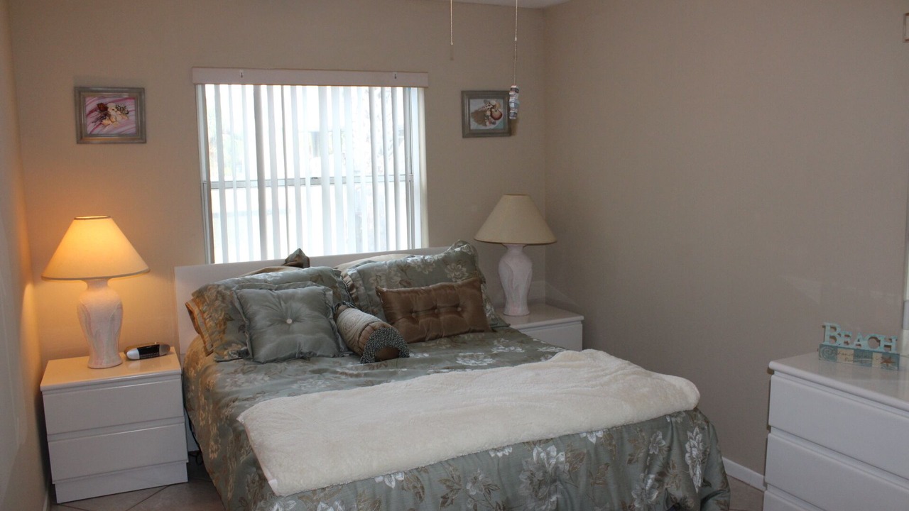 Photo of Bedroom in Driftwood Isles