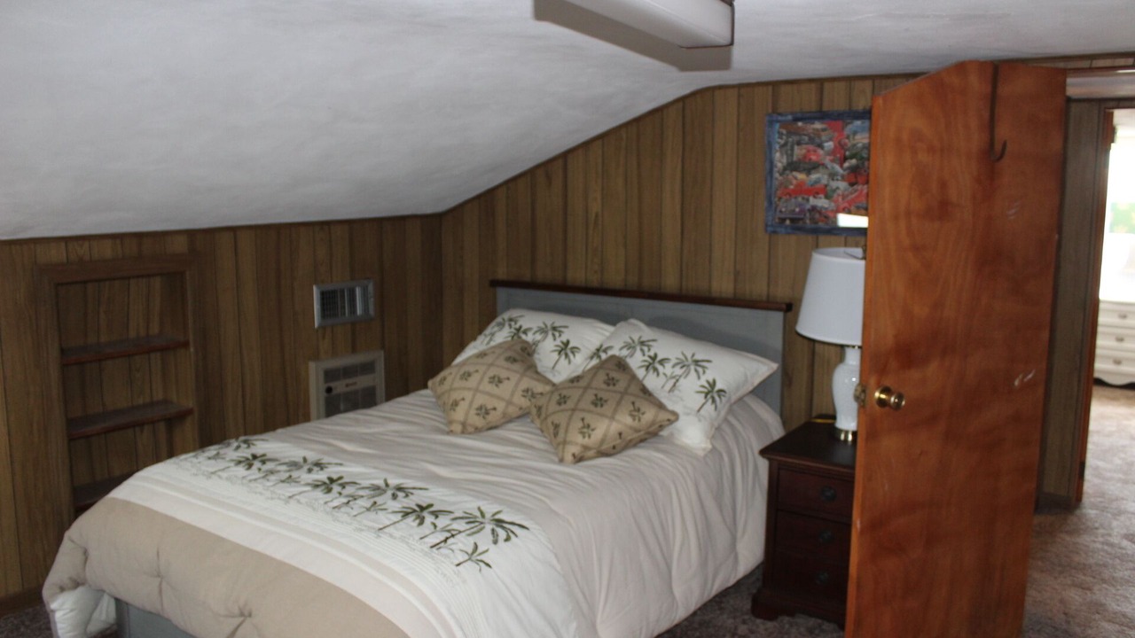 Photo of Bedroom in Driftwood Isles