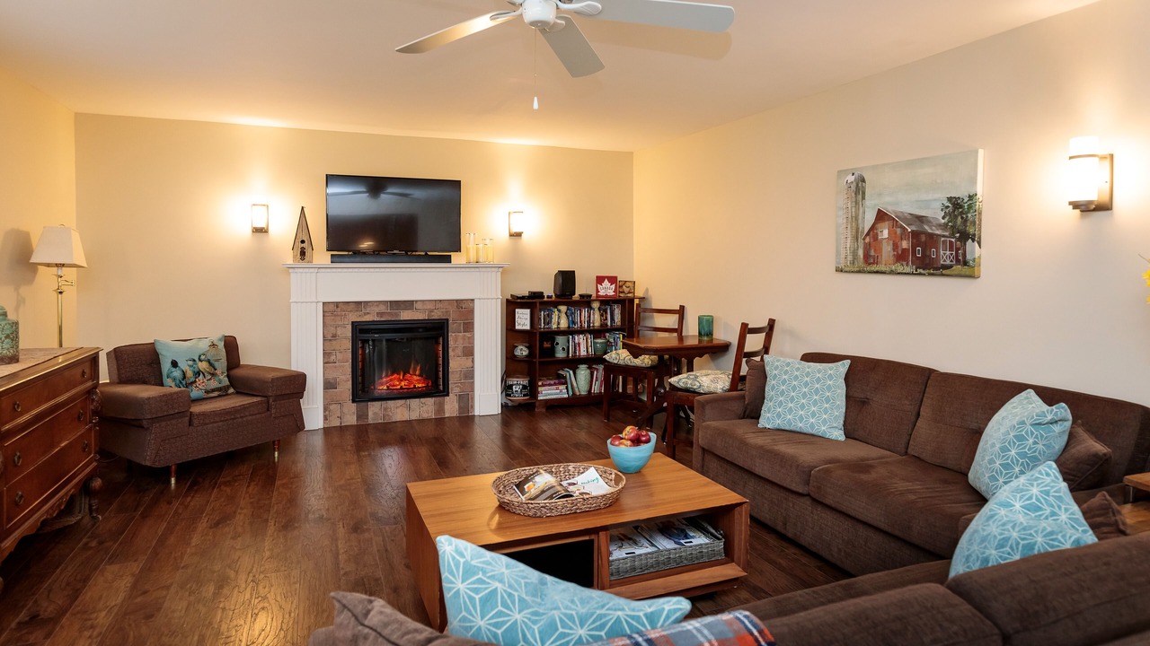 Photo of Livingroom in Prince Edward