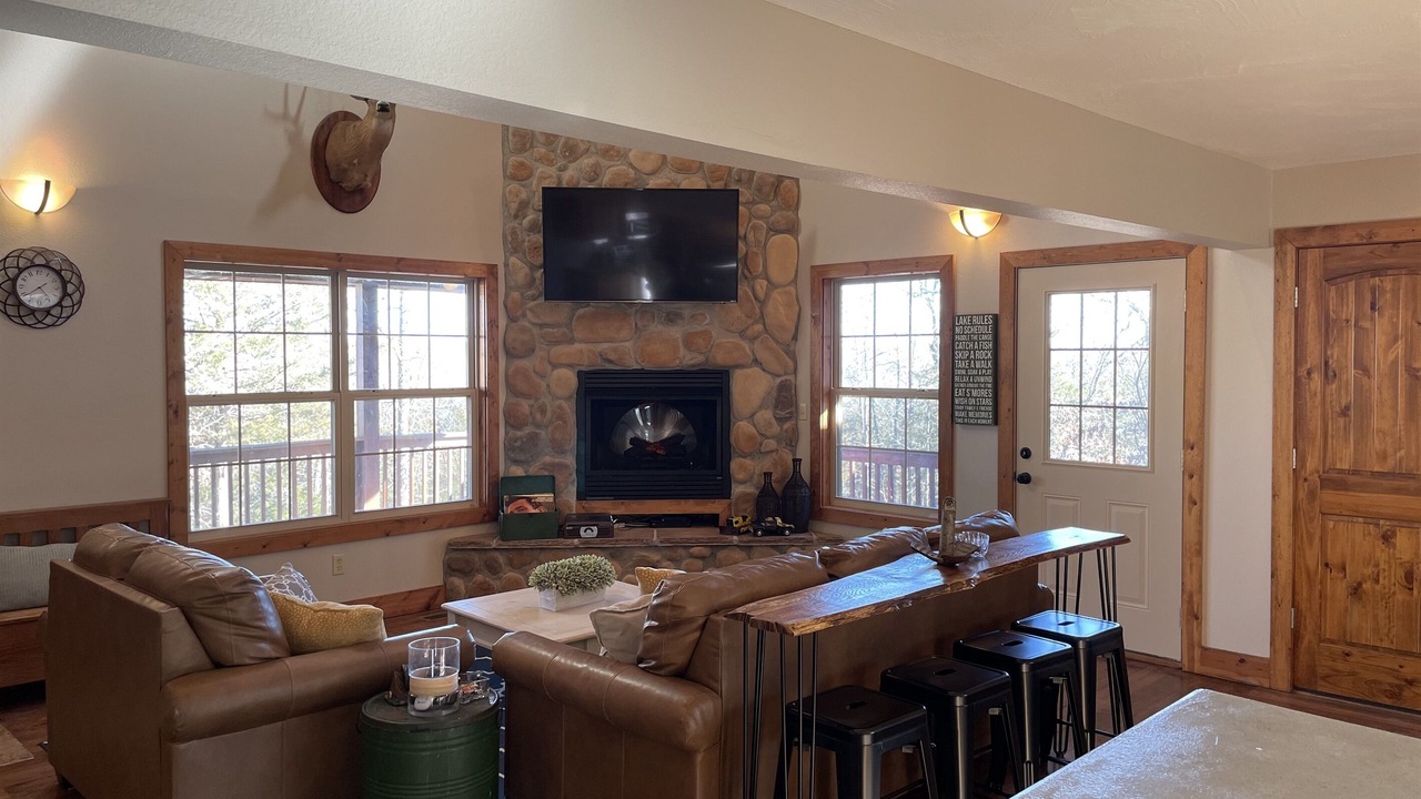 Photo of Livingroom in Cassville