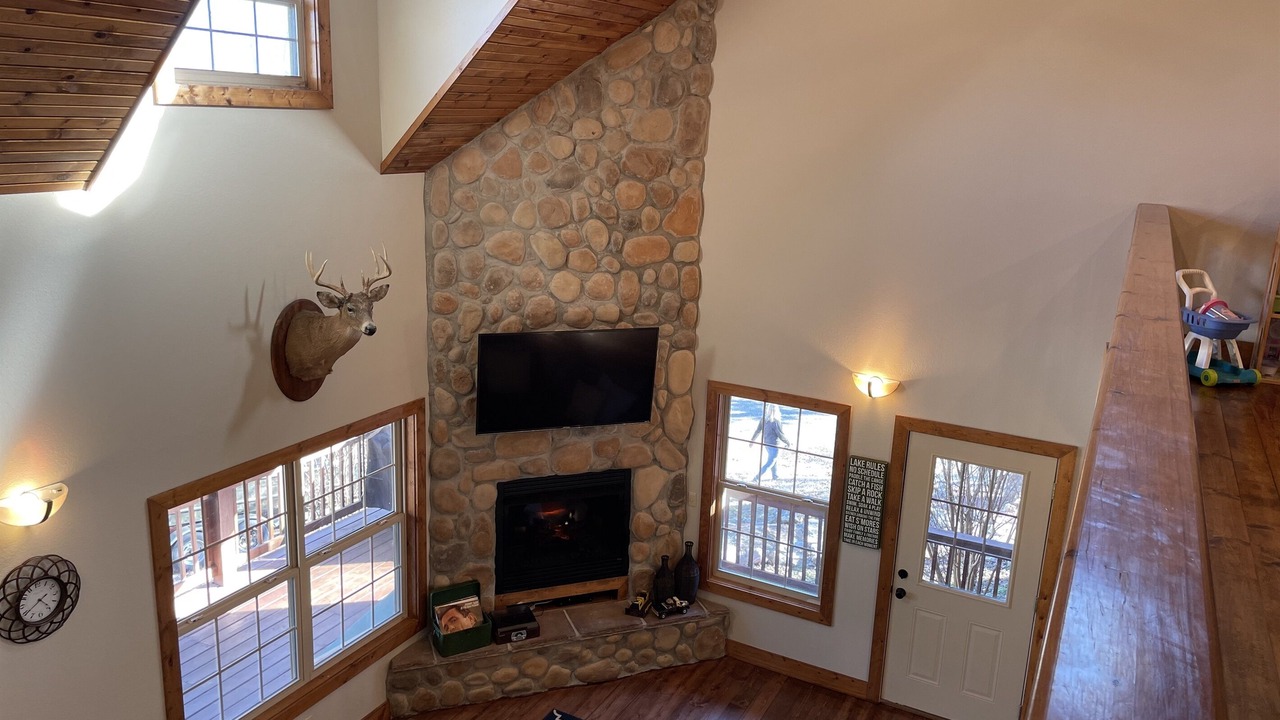 Photo of Livingroom in Cassville