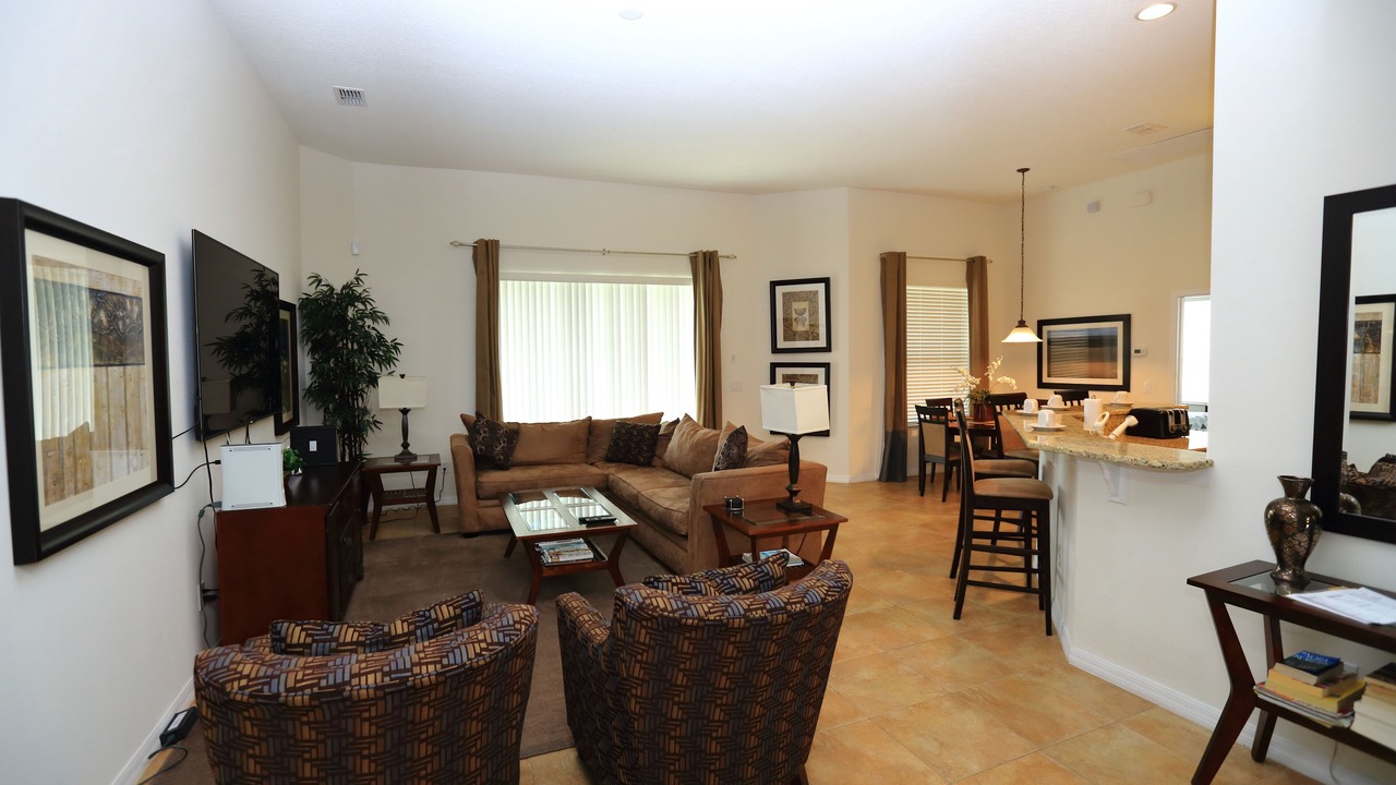 Photo of Livingroom in Watersong