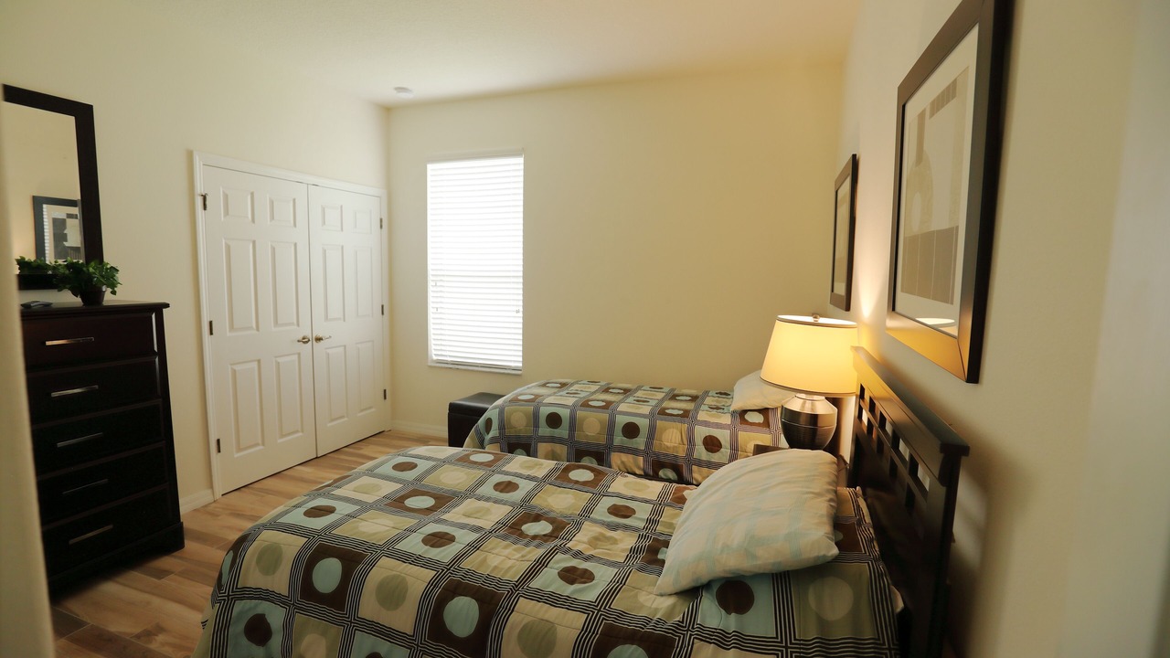Photo of Bedroom in Watersong