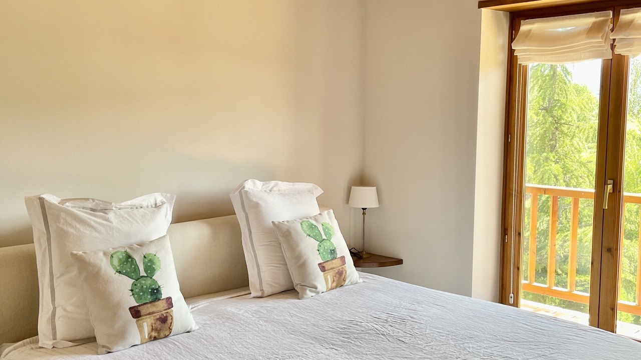 Photo of Bedroom in All