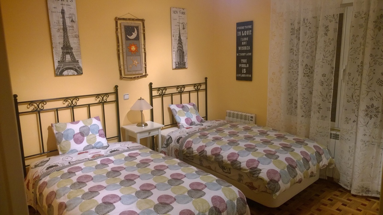 Photo of Bedroom in Haro